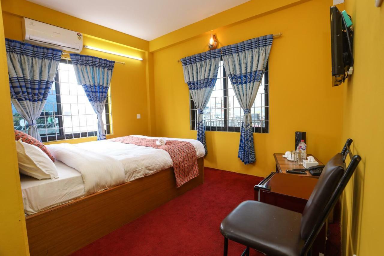 Hotel Blue Magnet โพคารา ภายนอก รูปภาพ