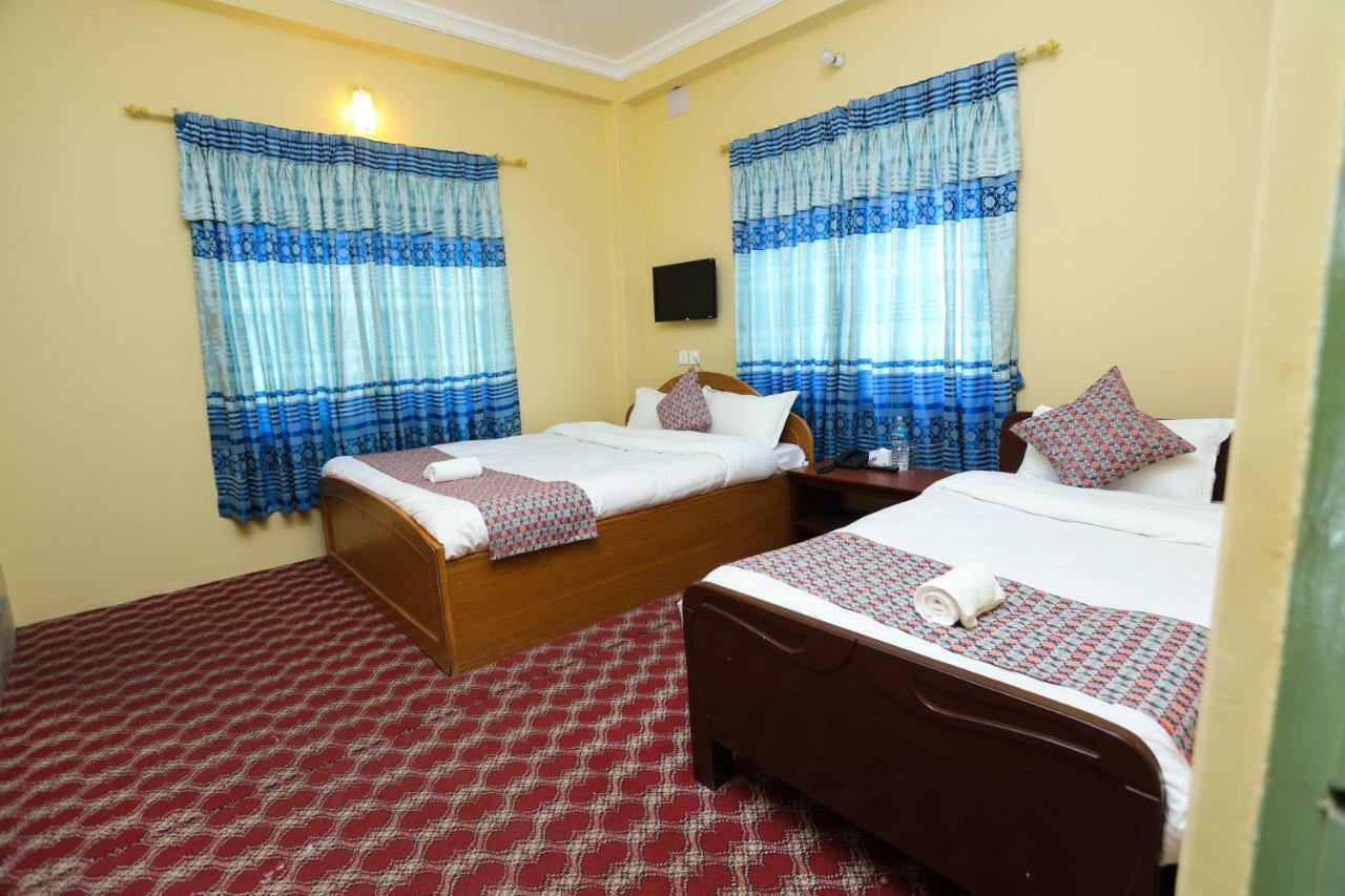 Hotel Blue Magnet โพคารา ภายนอก รูปภาพ