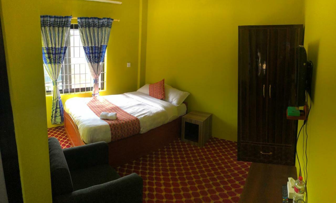 Hotel Blue Magnet โพคารา ภายนอก รูปภาพ