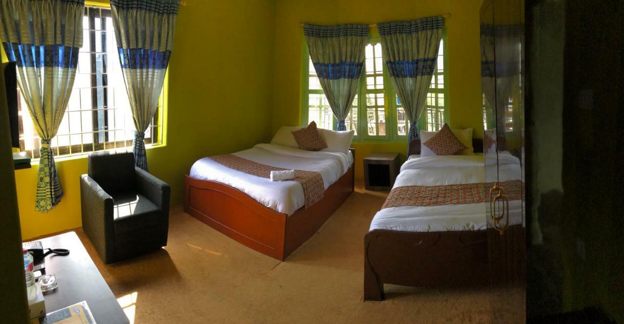 Hotel Blue Magnet โพคารา ภายนอก รูปภาพ